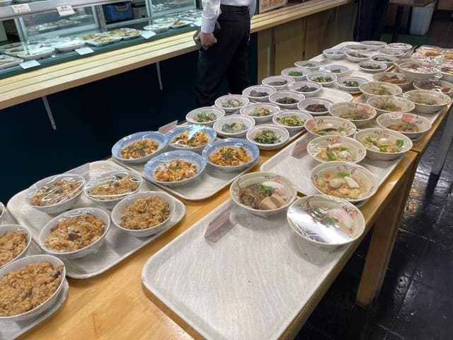 華さん食堂 飯塚店 - サブ画像2