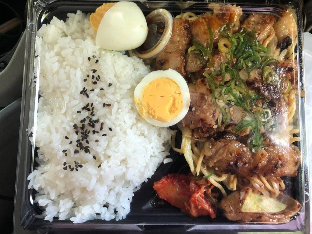 キッチンつむぎ