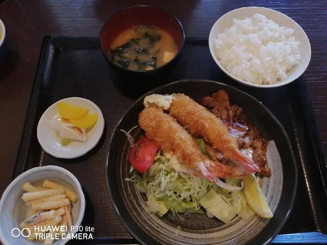 こだわりダイニング 味の萬福 - サブ画像1