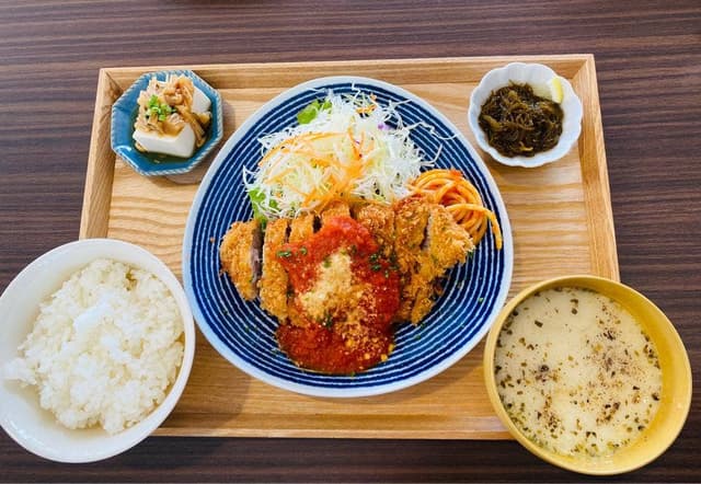 うるまキッチン ネリネ - サブ画像3