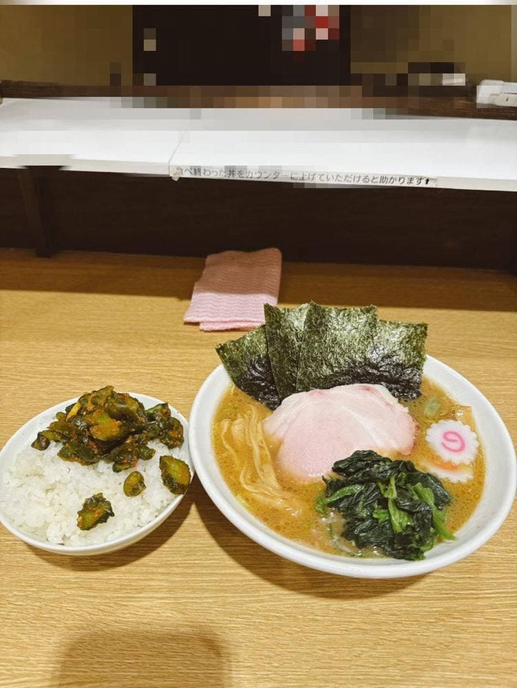 横浜家系ラーメン 蓮
