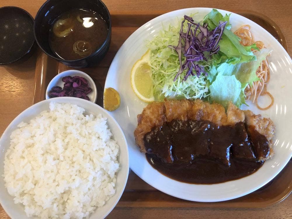レストランとよだ