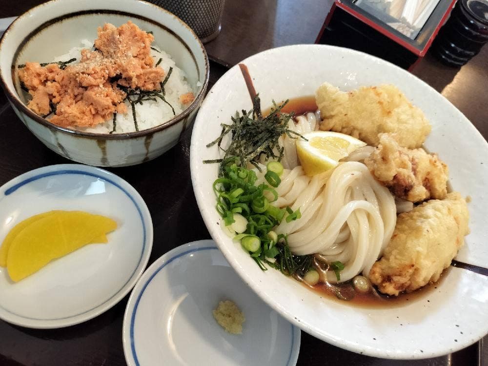 情熱うどん はるりん