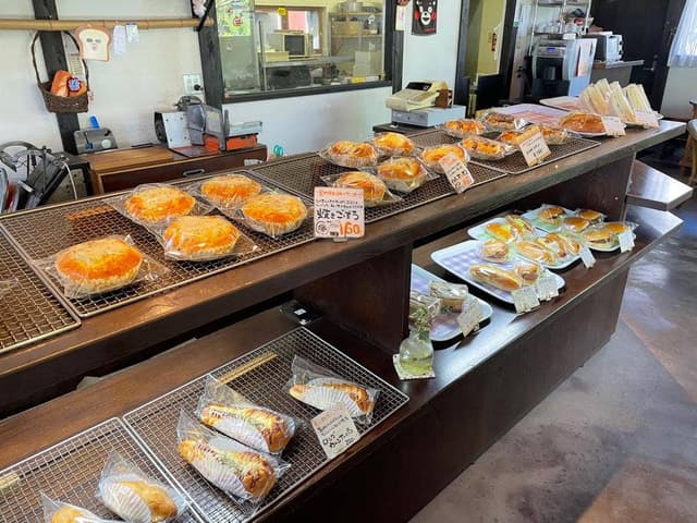 パンと洋菓子の東屋 - サブ画像2