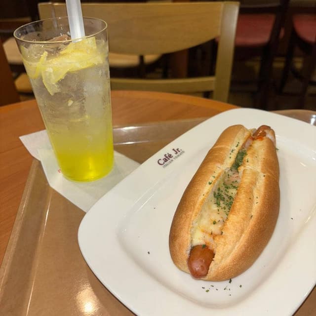イタリアン・トマト CafeJr. 新宿靖国通り店 - サブ画像2