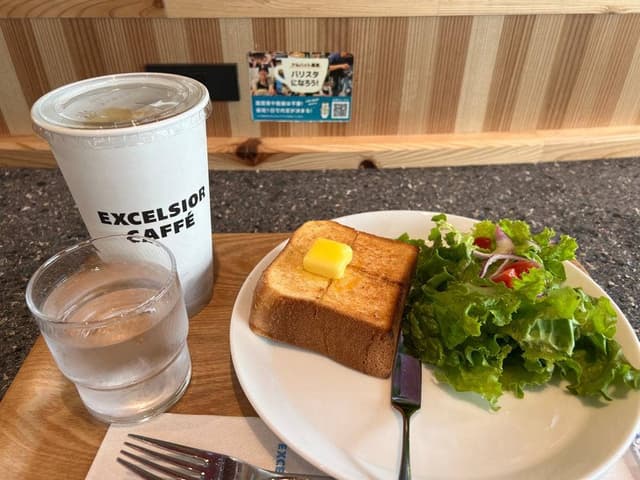 エクセルシオールカフェ 神田小川町店 - サブ画像3
