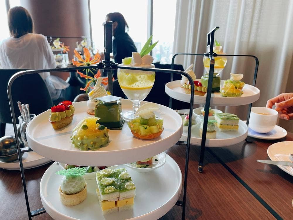 フォーシーズンズホテル丸の内 東京 Four Seasons Hotel Tokyo at Marunouchi