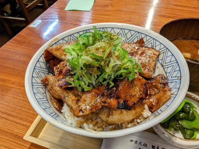 上野屋本店 - サブ画像3