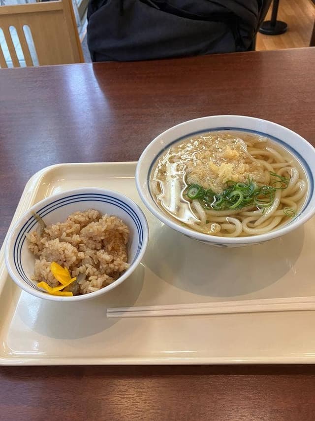 麺乃庄 つるまる饂飩 備後町店 - サブ画像2