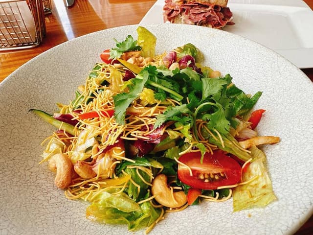 AMERICAN BAR&GRILL - サブ画像2