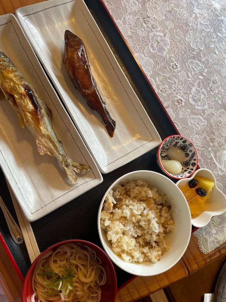 鮎料理かとれあ