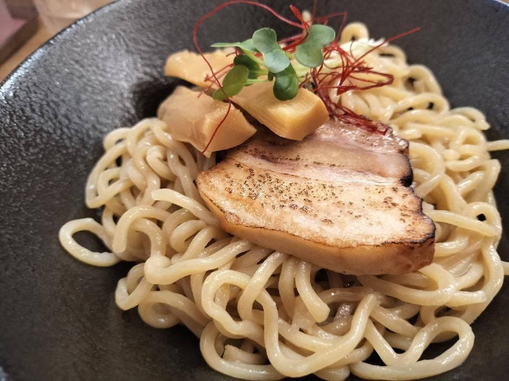 麺と酒 夢や