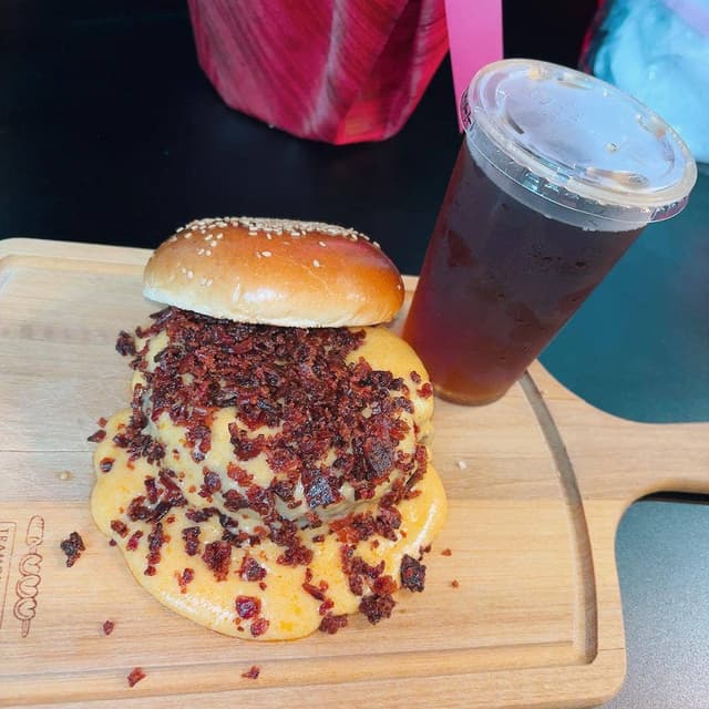 BURGER'YA 新宿店 - サブ画像1