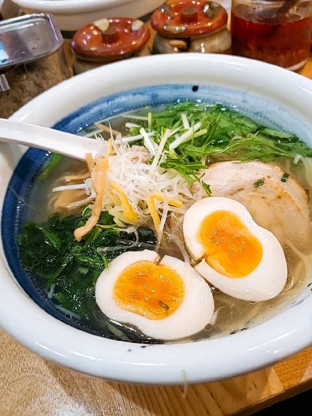 俺流塩らーめん 新宿東南口店 - サブ画像1