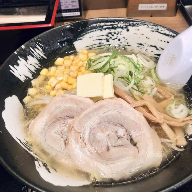 札幌ラーメン 雪あかり 新千歳空港店 - サブ画像2