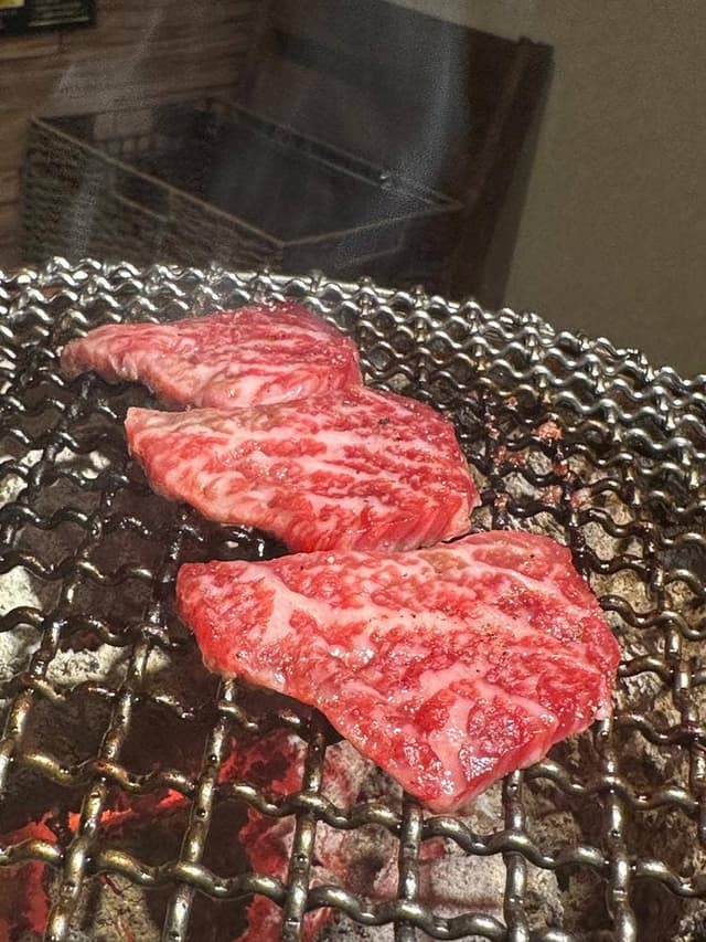 極み焼肉ホルモン 清司 - サブ画像1