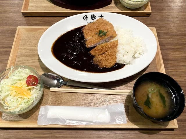 洋食屋 伊勢十 丸の内店 - サブ画像3