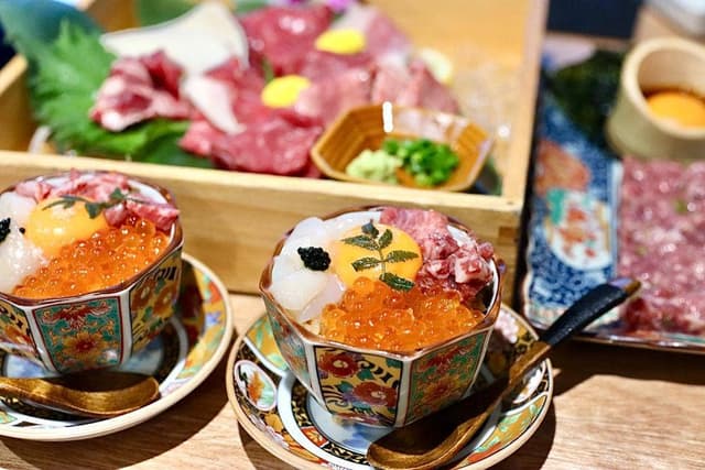 馬肉と日本酒 生肉専家 たてがみ 今池駅前店 - サブ画像1