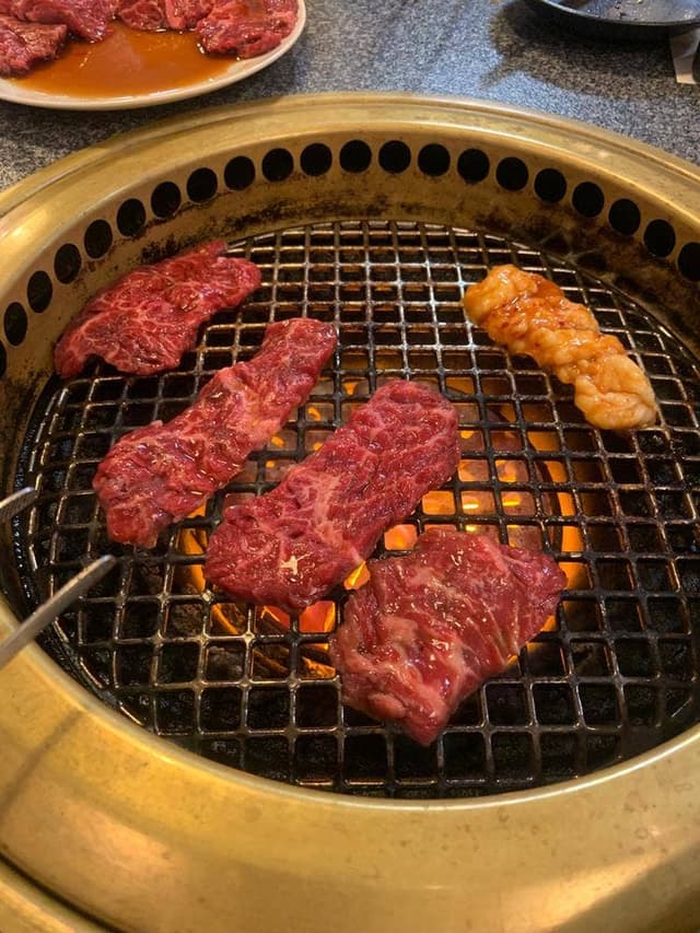 焼肉食道 しんしん 大阪守口店 - サブ画像1
