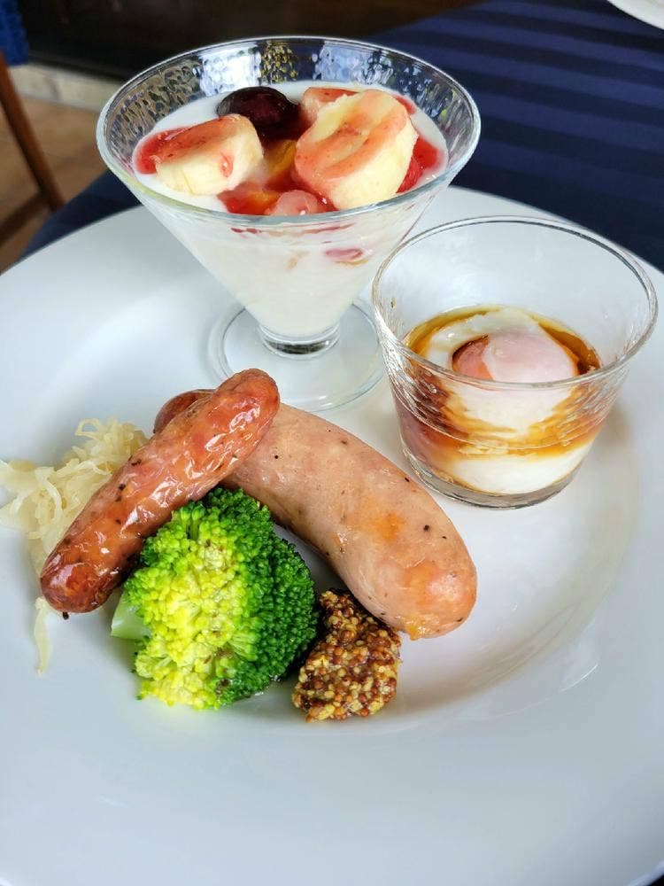 煮込み料理とワインの店 レストラン オールドエイジ