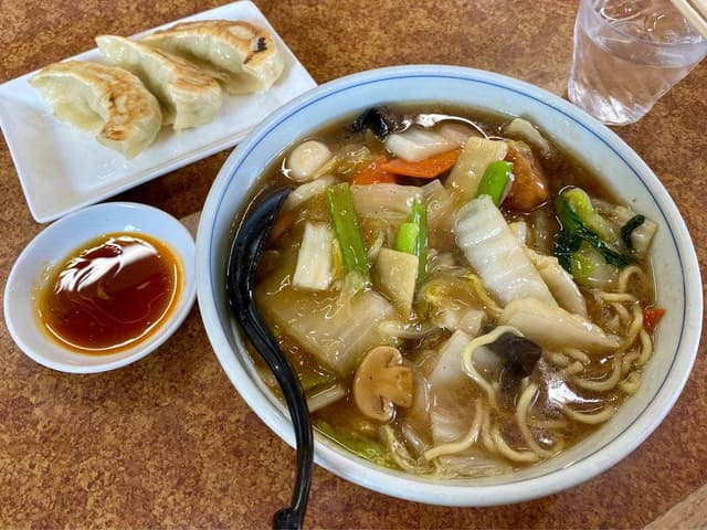 手打ちらーめん 珍来 神立店 - サブ画像1