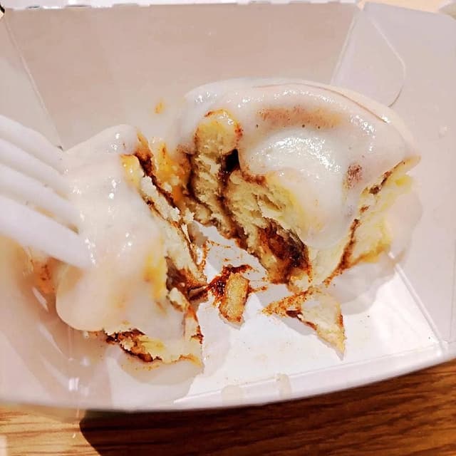 シナボン 上野マルイ店 - サブ画像3