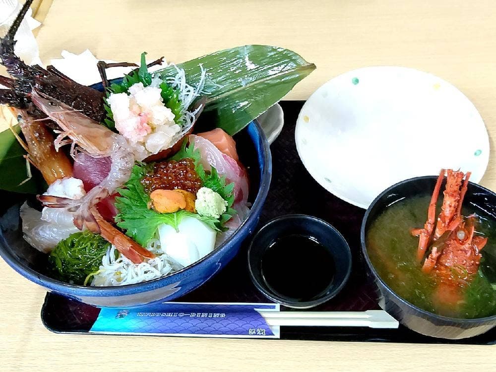 鳥羽海鮮市場 海の駅黒潮 相差店 お食事処