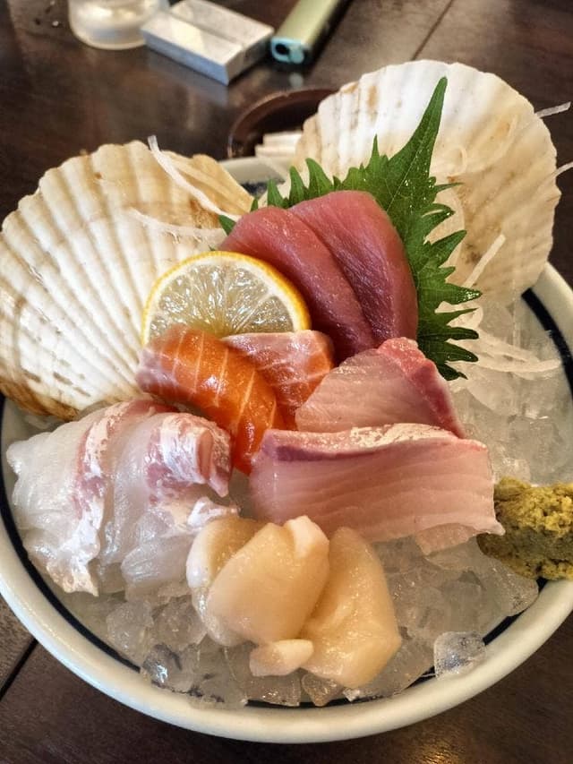 海鮮居酒屋 三ノ宮産直市場 三宮サンキタ通り店 - サブ画像1