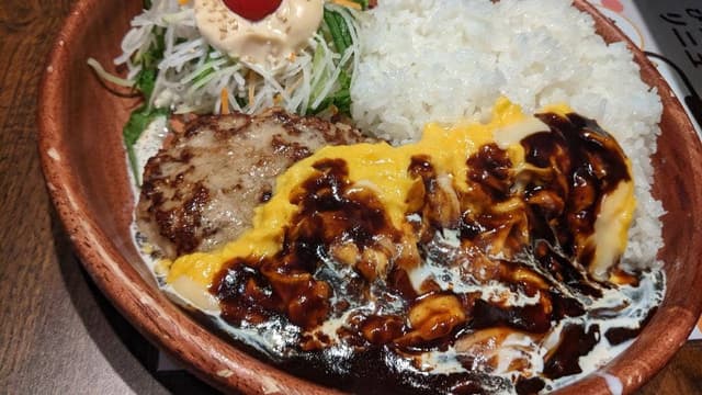 びっくりドンキー 沼津学園通り店 - サブ画像1