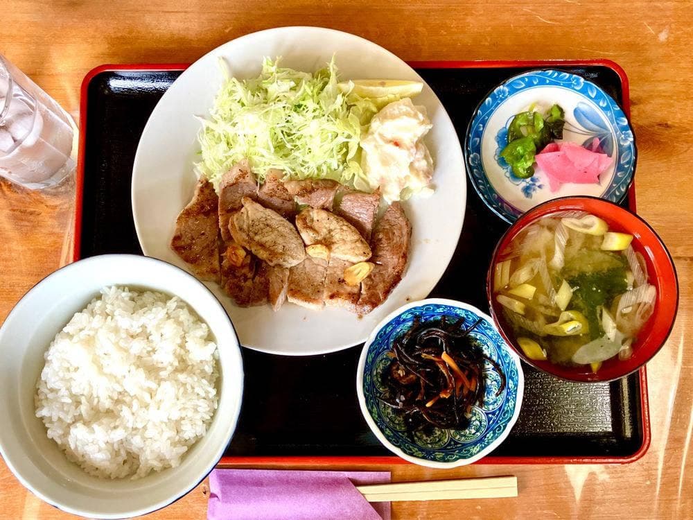 お食事処柳
