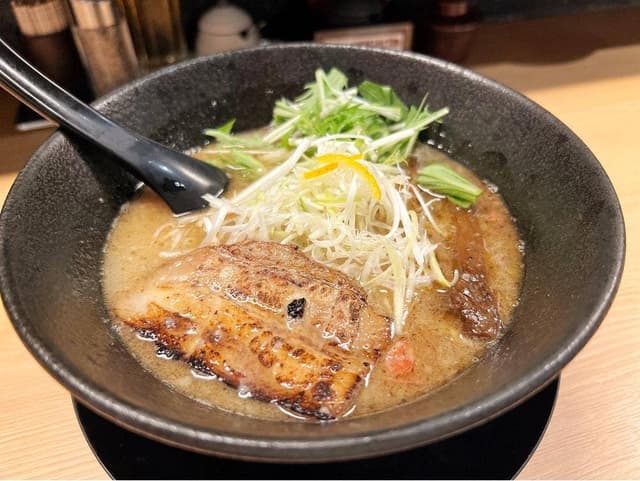 ラーメン 戸みら伊 横浜伊勢佐木町店 - サブ画像1