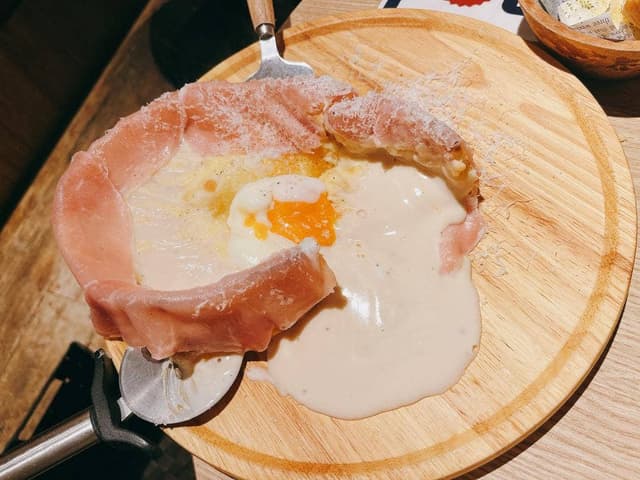 原価ビストロチーズプラス なんば千日前 - サブ画像1