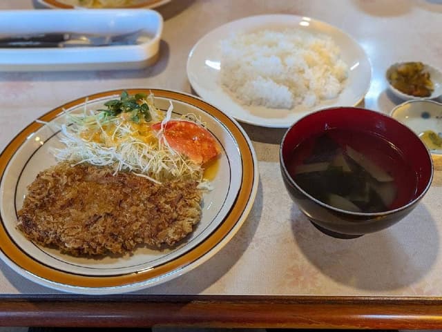 レストラン四季 - サブ画像2