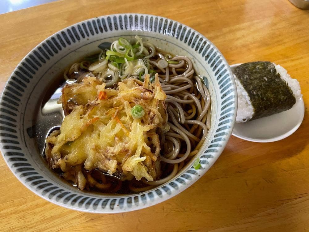 そば八