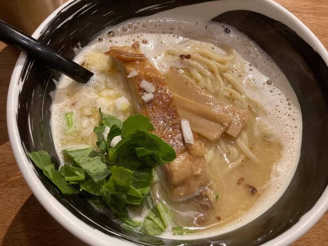 RAMEN 浜虎 福岡中洲店 - サブ画像3