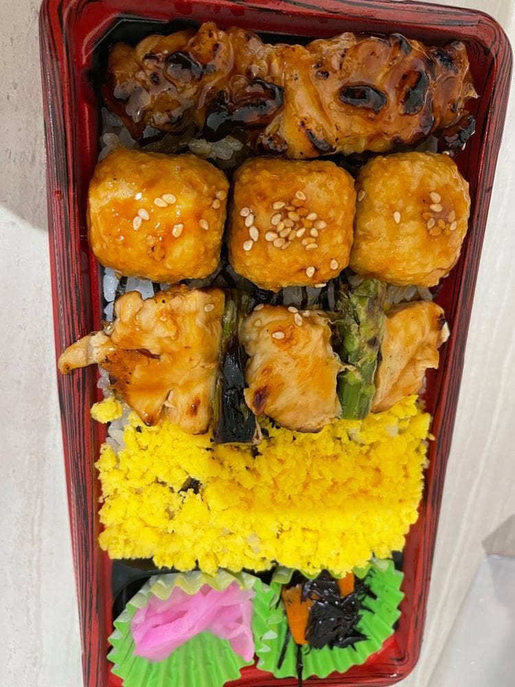 鶏陣 ヴァリエ新越谷店