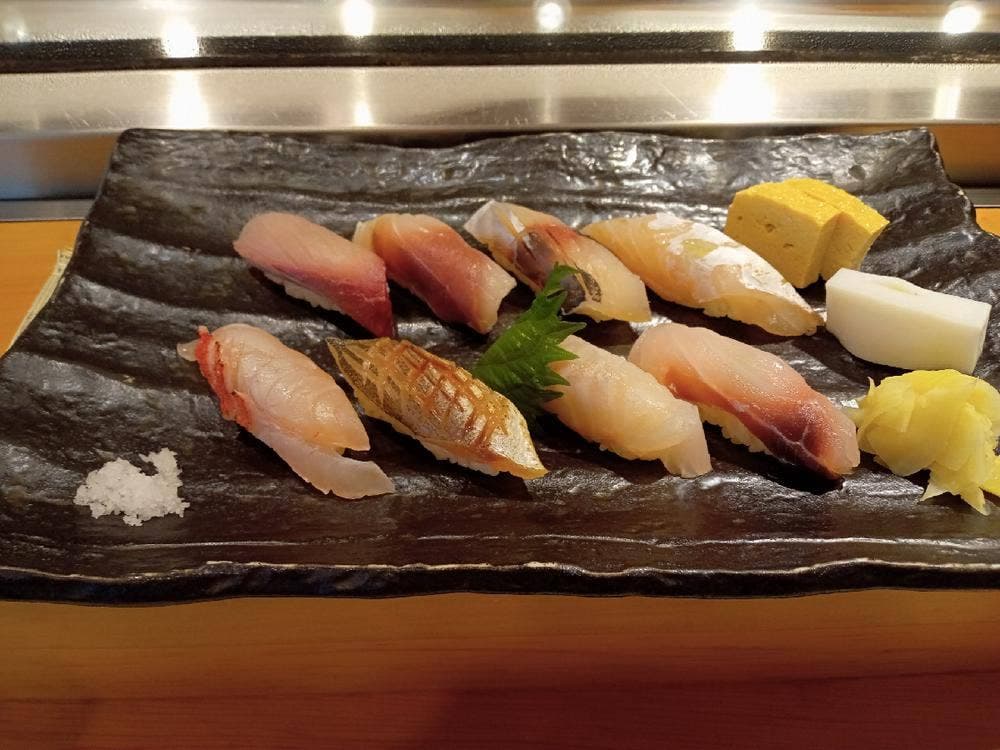 すし処 潮り