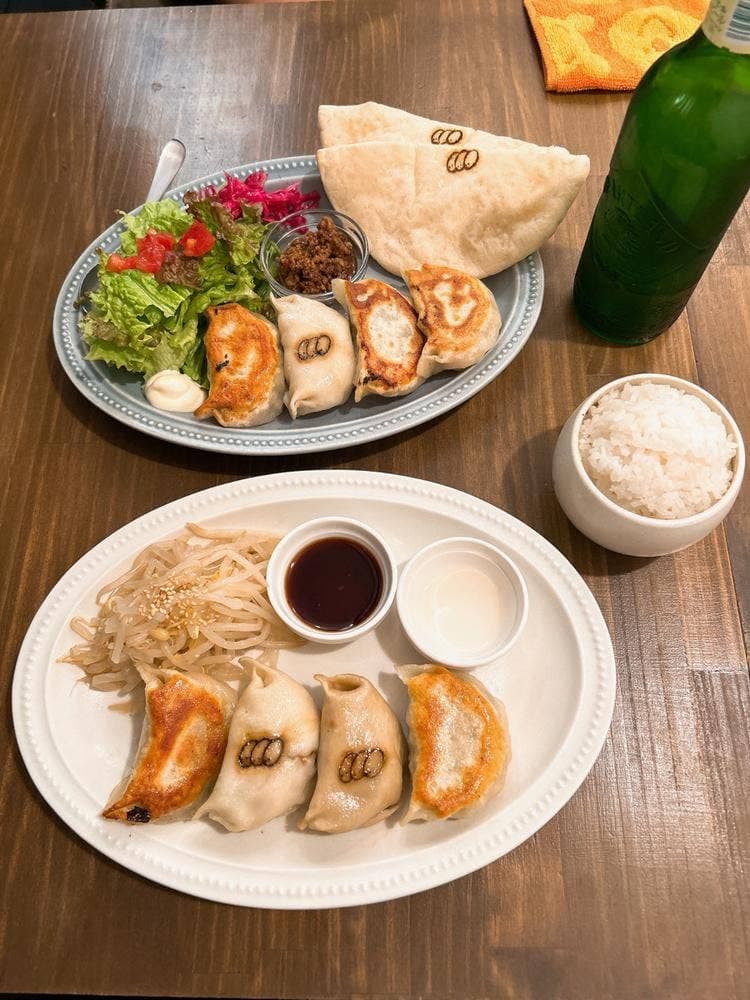 FIL# -gyoza and coffee-