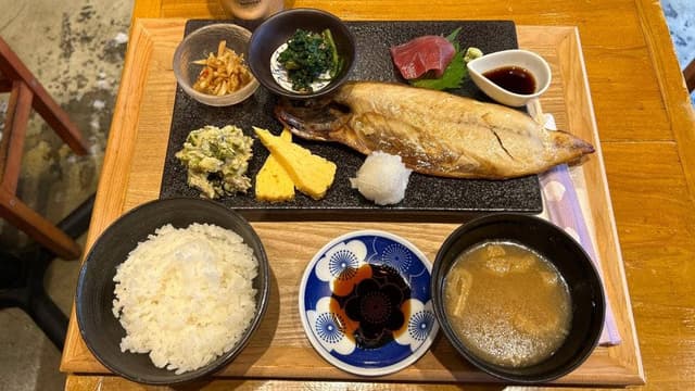 食堂でべこ。 - サブ画像3