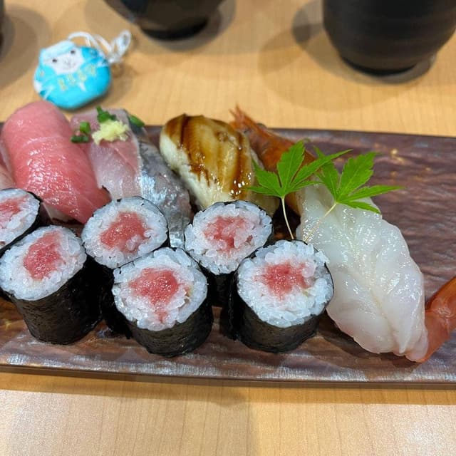 地元のお寿司屋さん 黒潮 - サブ画像3