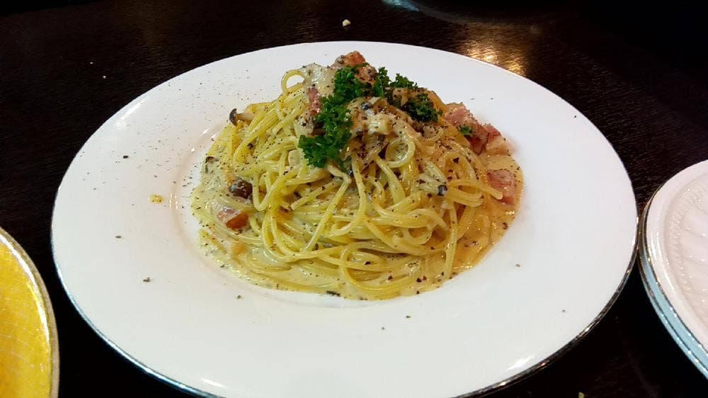 イタリアンレストラン めぐる