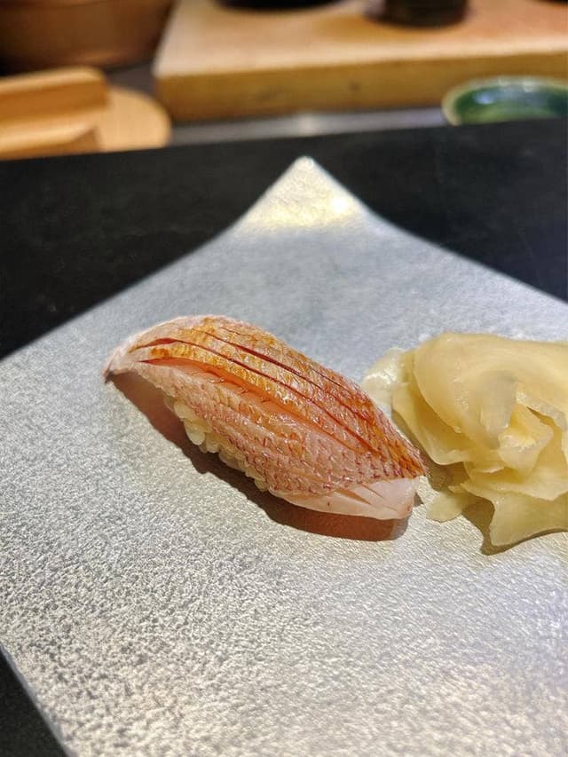 鮨 白銀 - サブ画像1