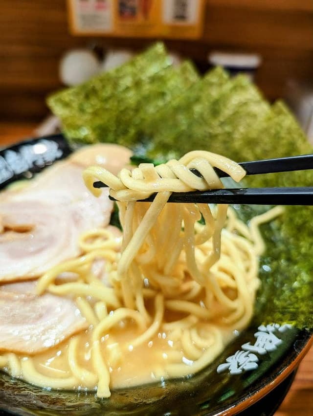 壱角家 新宿5丁目店 - サブ画像3
