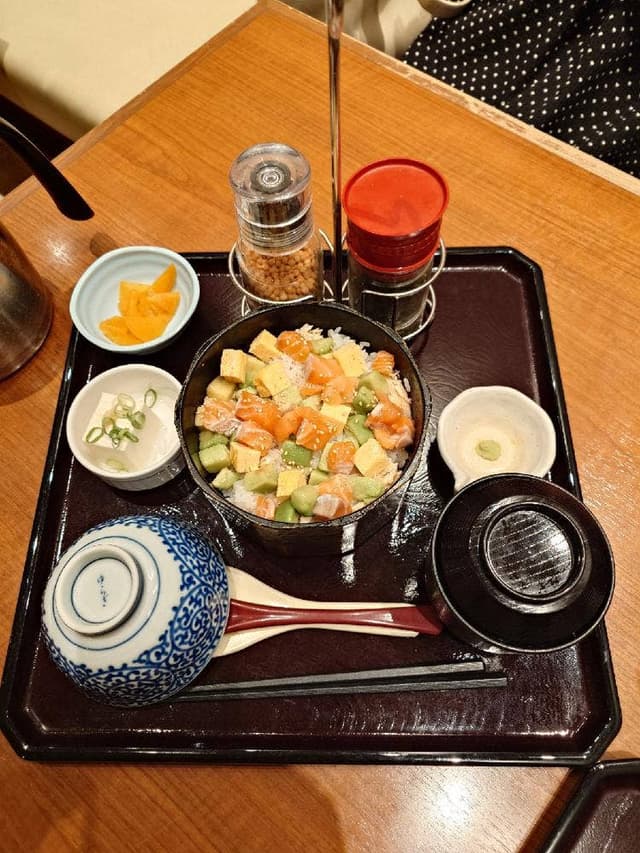 おひつとお膳 錦屋 - サブ画像2
