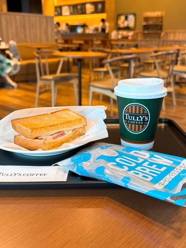 タリーズコーヒー 渋谷アクシュ店 - サブ画像2