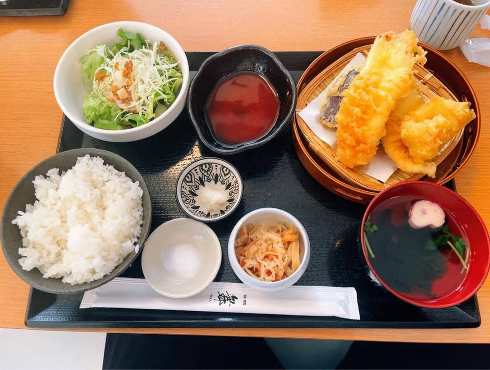 海鮮・寿司・居酒屋 舞