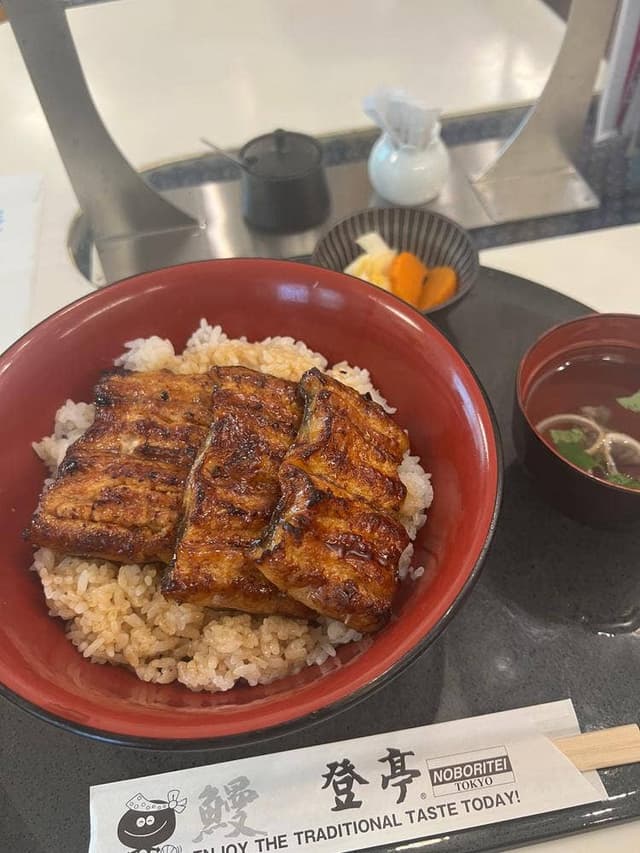 登亭 新宿店 - サブ画像1