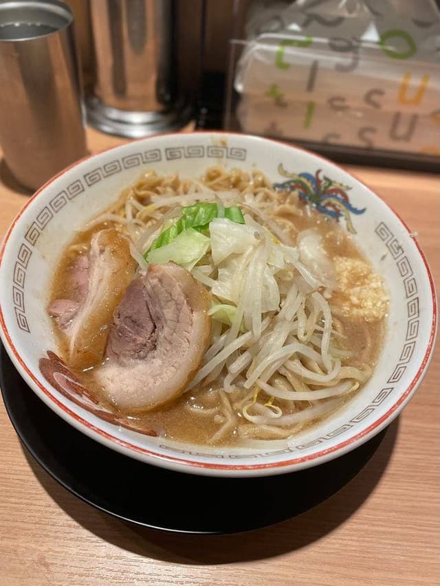 ラーメン豚山 青葉台店 - サブ画像1