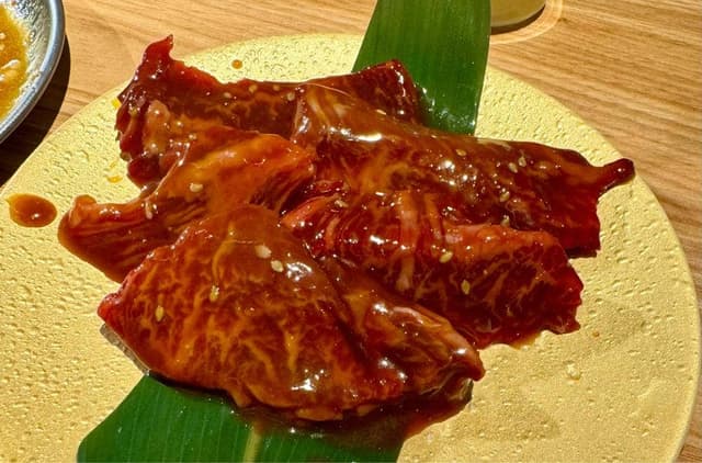まるよし精肉店 - サブ画像1