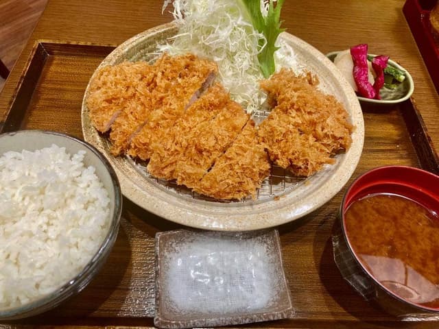 とんかつ伊とう 渋谷フクラス店 - サブ画像3